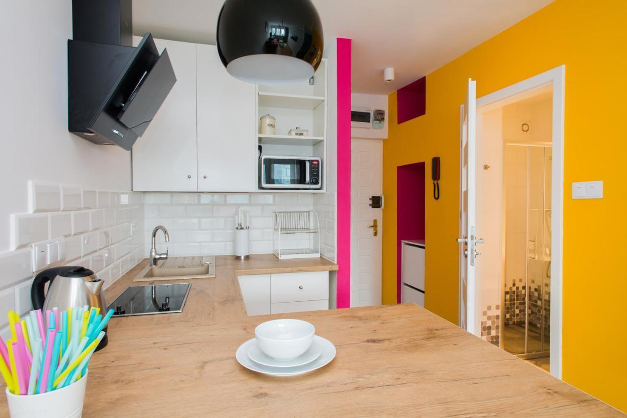 Cozy Studio Next To Central Station Apartamento Varsovia Exterior foto